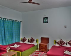 Khách sạn Kozee Kaves (Yelagiri, Ấn Độ)