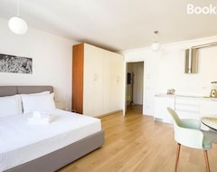 Casa/apartamento entero Verdemare 309 Tirabora Short Rent (Trieste, Italia)