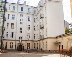 Casa/apartamento entero Spacious Apartment (Varsovia, Polonia)