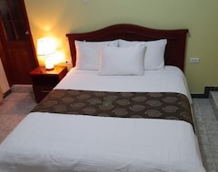 D’ RUIZ HOTEL (Quevedo, Ecuador)