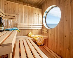 Tüm Ev/Apart Daire Drake Cottage With Hot Tub - A House That Sleeps 4 Guests In 2 Bedrooms (Torpoint, Birleşik Krallık)