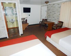 Motel Nicholas (Omak, Hoa Kỳ)