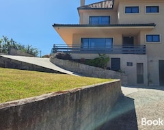 Entire House / Apartment Playa De La Sirenita (Vigo, Spain)