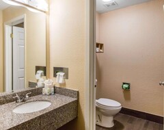 Hotel Quality Inn & Suites I-35 - Near Att Center (San Antonio, Sjedinjene Američke Države)