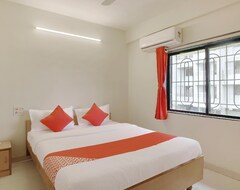 Oyo 40162 Hotel Tiranga (Pune, India)