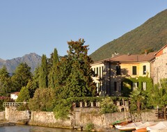 Cijela kuća/apartman Apartment With Garden, Private Access To The Lake, View Over The Lake In Villa (Claino con Osteno, Italija)