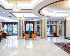 Hotel Chonghua Business (Haikou, China)