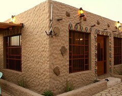 Khách sạn Al Reem Chalet (Al Ashkharah, Oman)