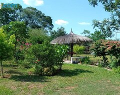 Koko talo/asunto La Herencia (Caacupé, Paraguay)