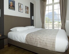 Hotel Tempologis Le Château de la Rochette (Grenoble, France)