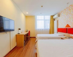 Hotel Home Inn Ji'nan High-tech Zone Olympic Center Branch (Jinan, China)