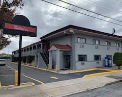 Khách sạn Red Roof Inn Copiague (Bay Shore, Hoa Kỳ)