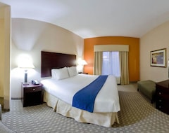 Holiday Inn Express Hotel & Suites McDonough, an IHG Hotel (McDonough, USA)