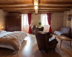 Bed & Breakfast Tetes A L'Air (Montils, Francuska)