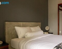 Khách sạn Uluwatu Stays Standard Room #2 (Uluwatu, Indonesia)