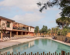 Khách sạn Camping Les Romarins (Agde, Pháp)