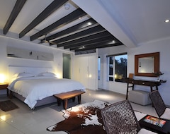 Otel Villa Afrikana Guest Suites (Knysna, Güney Afrika)