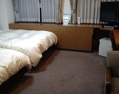 Khách sạn Hotel Crown Hills Matsuyama (Matsuyama, Nhật Bản)