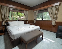 Hotel Banna Resort (Nakhon Nayok, Tajland)