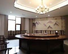 Khách sạn Damingfeng Hotel (Danjiangkou, Trung Quốc)