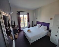 Hotel Hôtel Michelet Plage (Soulac-sur-Mer, France)