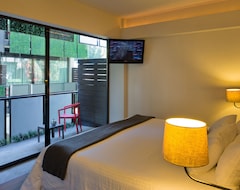 Hotelli Las Suites Campos Eliseos (Meksiko, Meksiko)