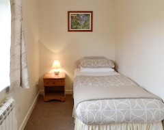 Toàn bộ căn nhà/căn hộ 2 Bedroom Accommodation In Wootton Fitzpaine, Near Charmouth (Broadwindsor, Vương quốc Anh)