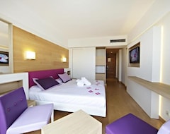 Khách sạn Hotel & Spa S'Entrador Playa (Cala Ratjada, Tây Ban Nha)