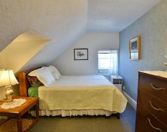 Bed & Breakfast 10Th Avenue Guest House & Suites (Hanover, Canada)