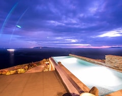 Toàn bộ căn nhà/căn hộ Vathi Blue Luxury Villa With Private Swimming Pool And Exceptional Sea View (Tinos - Chora, Hy Lạp)