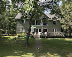 Toàn bộ căn nhà/căn hộ Gorgeous Lakefront Lodge (Park Rapids, Hoa Kỳ)