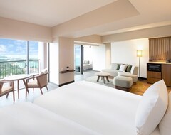 Oriental Hotel Okinawa Resort & Spa (Nago, Japan)