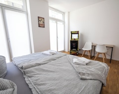 Toàn bộ căn nhà/căn hộ ★ Ko-living - Gaming Suite | In The Center | Up To 6 People | Arcade ★ (Halle, Đức)