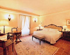 Hotel Relais Sant'Uffizio Wellness & Spa (Penango, Italy)