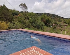 Casa rural EcoGranjasYa (Marinilla, Kolumbija)