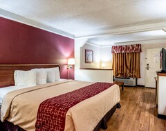 Motel Red Roof Inn & Suites Clinton, TN (Clinton, Hoa Kỳ)
