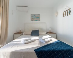 Cijela kuća/apartman Pet-friendly Apartment Sea Front Beach Macarena C With Shared Pool & Wi-fi (Calahonda, Španjolska)