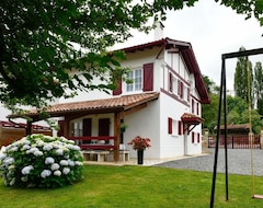 Toàn bộ căn nhà/căn hộ House Ur Ondoa 4 (Lasa, Pháp)
