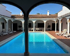 Cijela kuća/apartman Breathtaking, Large 7 Bedroom Private Villa With Pool And Floodlit Tennis Court (Frigiliana, Španjolska)