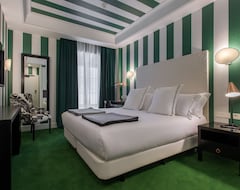 Hotel Room Mate Valeria (Málaga, Spain)