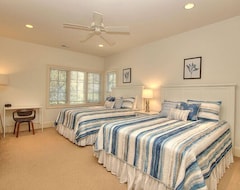 Hotel Gorgeous 6 Bedroom Home In Sea Pines, 3rd Row Ocean--beachside (Hilton Head Island, USA)