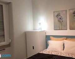 Toàn bộ căn nhà/căn hộ Romantic And Bright Studio Apartment In Arroios - 2b (Lisbon, Bồ Đào Nha)