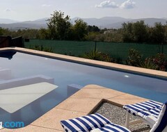 Tüm Ev/Apart Daire Casa Amor - 1 Bedroom Apartment With Shared Pool & Jacuzzi Close To Parque Regional Sierra Del Carche, Hiking Trails & Striking Views (Yecla, İspanya)