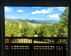 Toàn bộ căn nhà/căn hộ Escape To The Wilderness At Mt Massive Lodge (Twin Lakes, Hoa Kỳ)