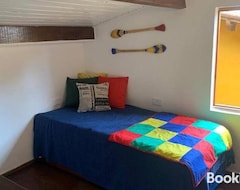 Entire House / Apartment Chale Praia De Boicucanga (Iacanga, Brazil)