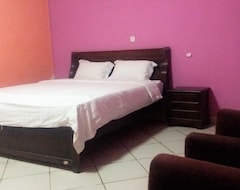 Hotel Golden Simcha (Accra, Gana)