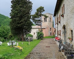 Toàn bộ căn nhà/căn hộ Corner Of Paradise In The Reggio Apennines (Vetto, Ý)