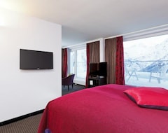 Khách sạn Hotel The Excelsior (Arosa, Thụy Sỹ)