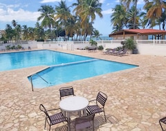 Toàn bộ căn nhà/căn hộ Breathtaking Fully Remodeled Beachfront Penthouse-3 Bed/3baths (Carolina, Puerto Rico)