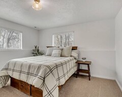 Tüm Ev/Apart Daire Comfortable Home, Cozy Beds, And Great Amenities (North Ogden, ABD)